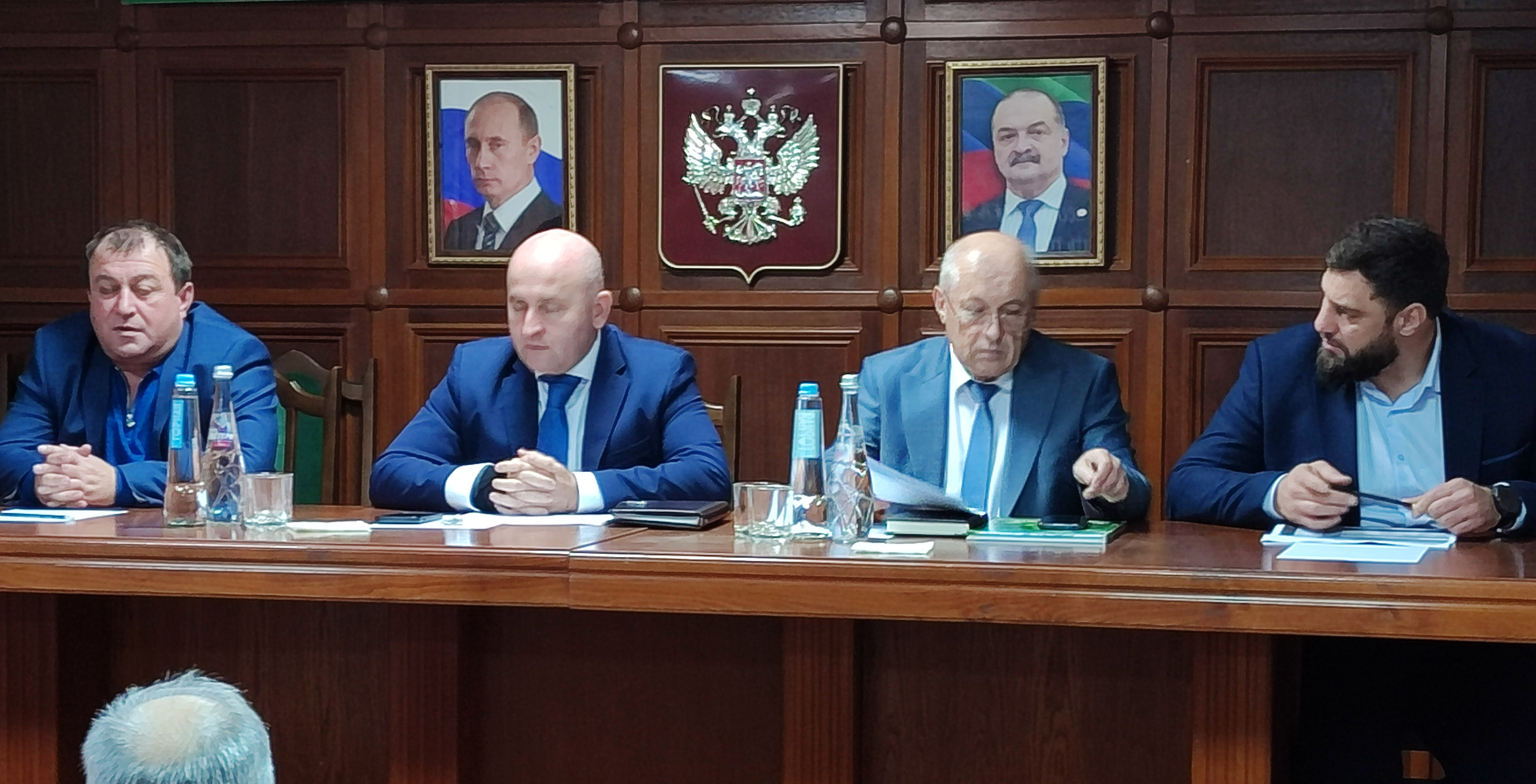 В Комитете по лесному хозяйству РД состоялось совещание с участием всех руководителей подведомственных учреждений