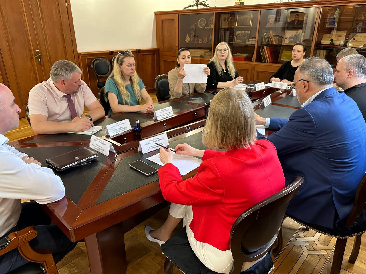 Комитете по лесному хозяйству Республики Дагестан состоялось рабочее совещание по вопросам постановки лесных участков на кадастровый учет.