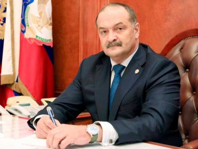 Поздравления в адрес Главы РД С. А. Меликова
