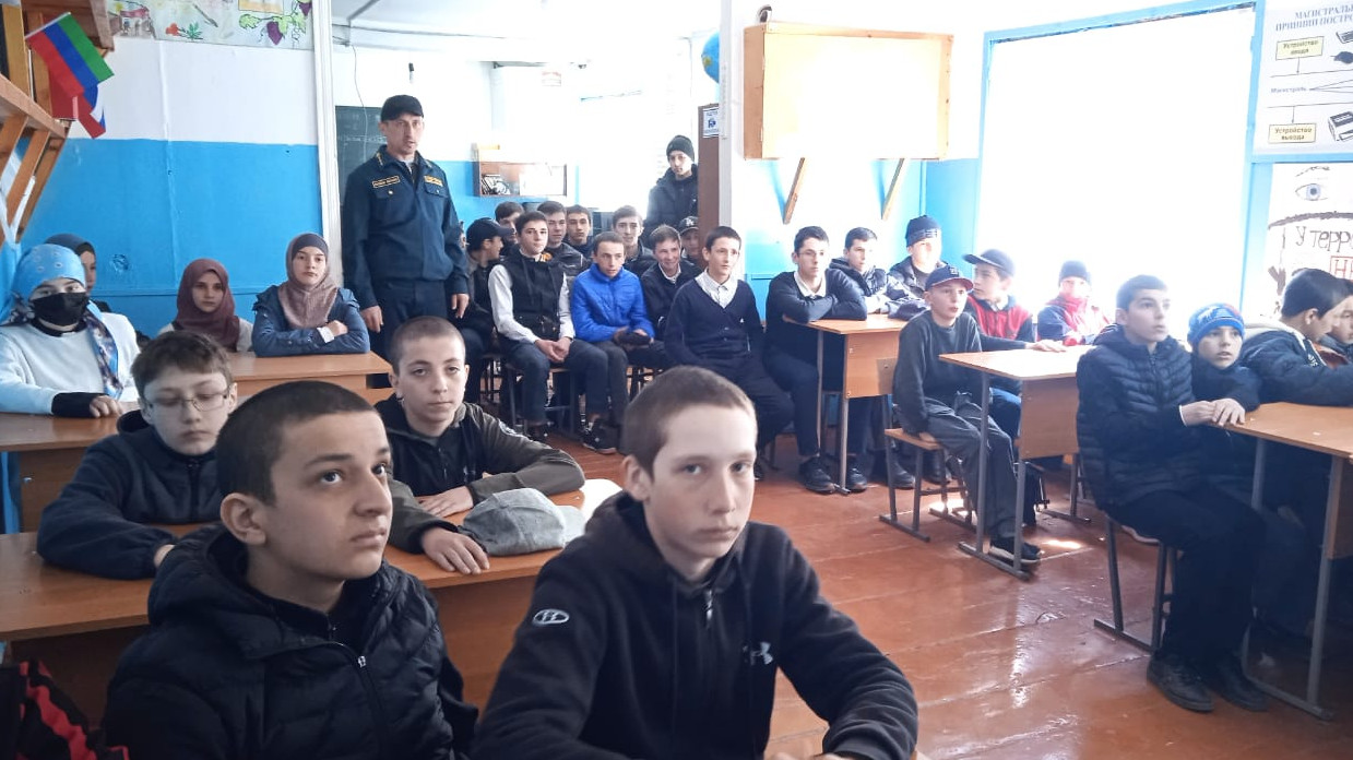 В лесничествах продолжают проводить мероприятия по противопожарной профилактике среди населения.
