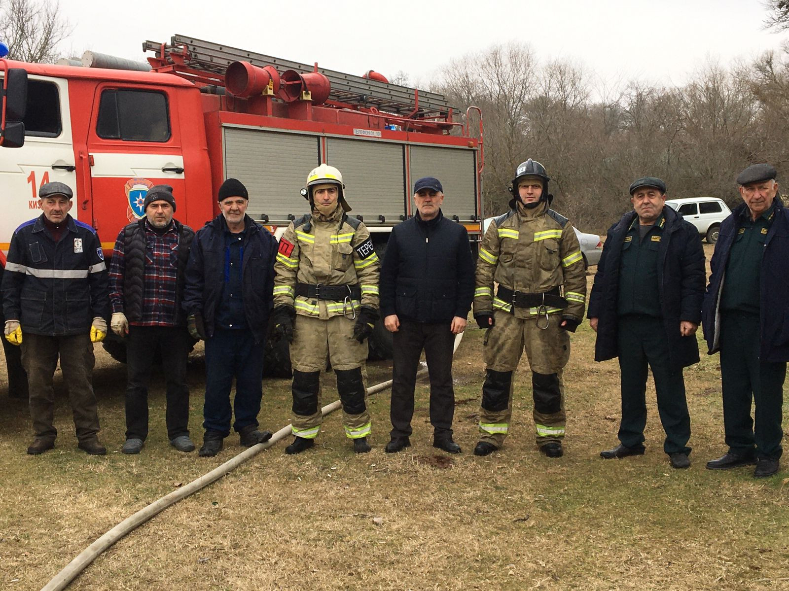 Накануне в Кизлярском лесничестве  провели совместные с МЧС  учения по тактике и технике тушения лесных пожаров