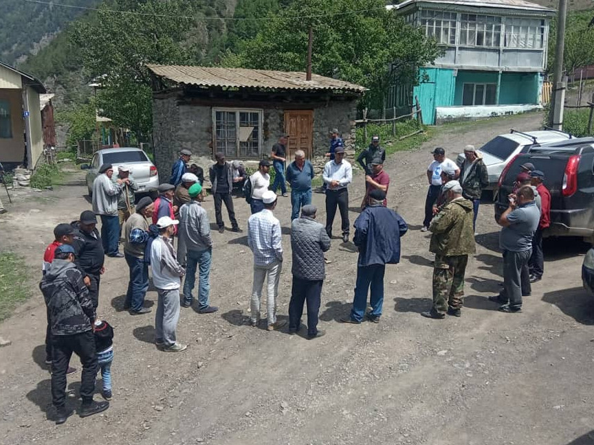 Все службы Комитета по лесному хозяйству РД и лесничества ударно потрудились в истекшем году. Это позволило избежать крупных лесных пожаров.