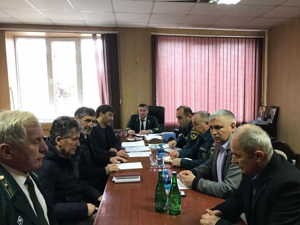 В ГКУ РД "Хасавюртовское лесничество" состоялось совместное совещание с МЧС