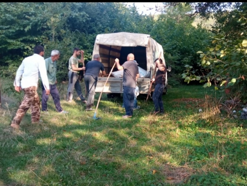 В Касумкентском лесничестве прошёл субботник в рамках Всероссийской акции "Зелёная Россия".