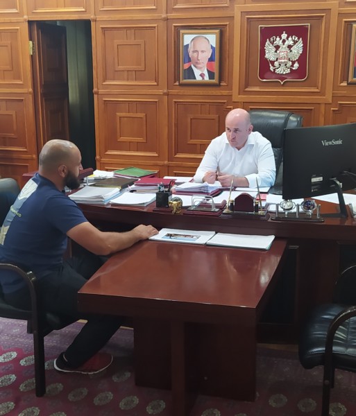 21 июля председатель комитета по лесному хозяйству Вагаб Абдулхамидов провёл очередной приём граждан.