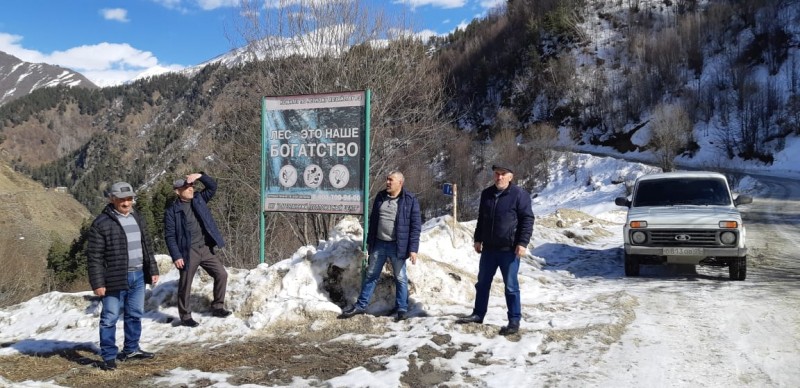 Работники ГКУ РД "Цунтинское лесничество" ежедневно проводят патрулирование на своих лесных участков.