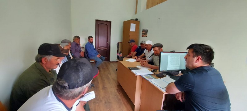В ГКУ РД "Цунтинское лесничество" прошло очередное ежемесячное совещание.
